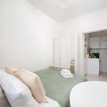 Apartment Tamka Powisle By Bookinghost