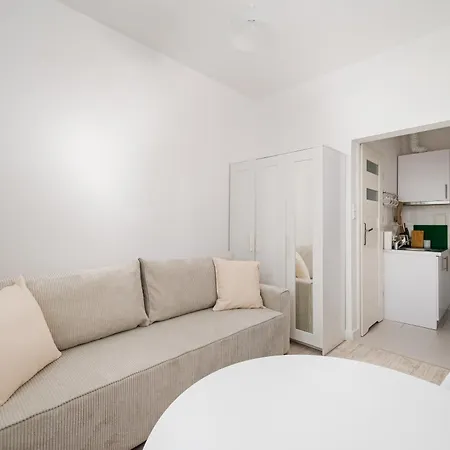 شقة Tamka Powisle By Bookinghost *